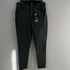 LuLaRoe Women’s Olive Green Skinny Jeans
